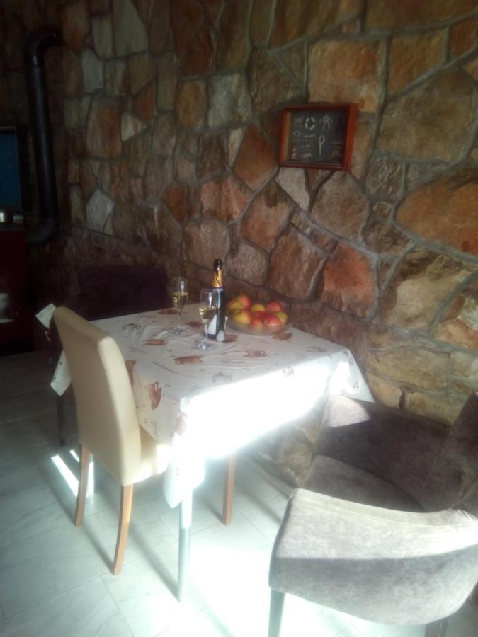 Ljilja Apartmán *